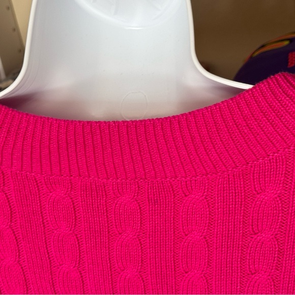 TALBOTS SWEATER. PETITE SMALL HOT PINK CABLE KNIT SWEATER. GREAT CONDITION - Picture 12 of 16